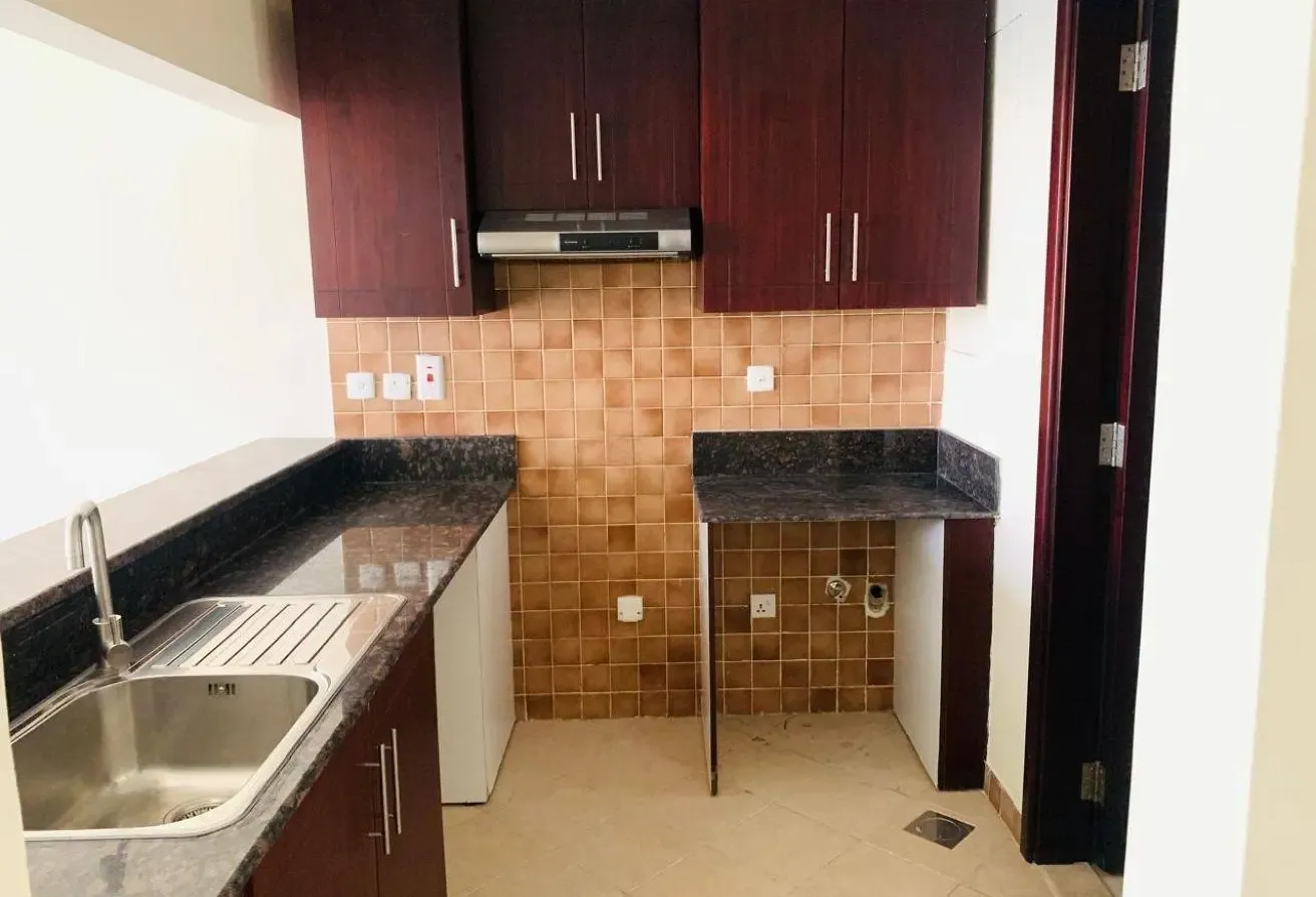 1BHK+STORE| WITH BALCONY| READY TO MOVE IN|