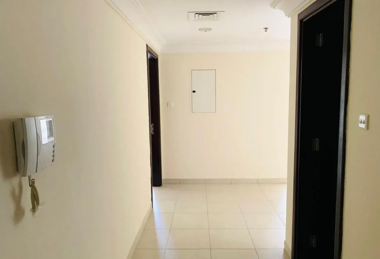 1BHK+STORE| WITH BALCONY| READY TO MOVE IN|