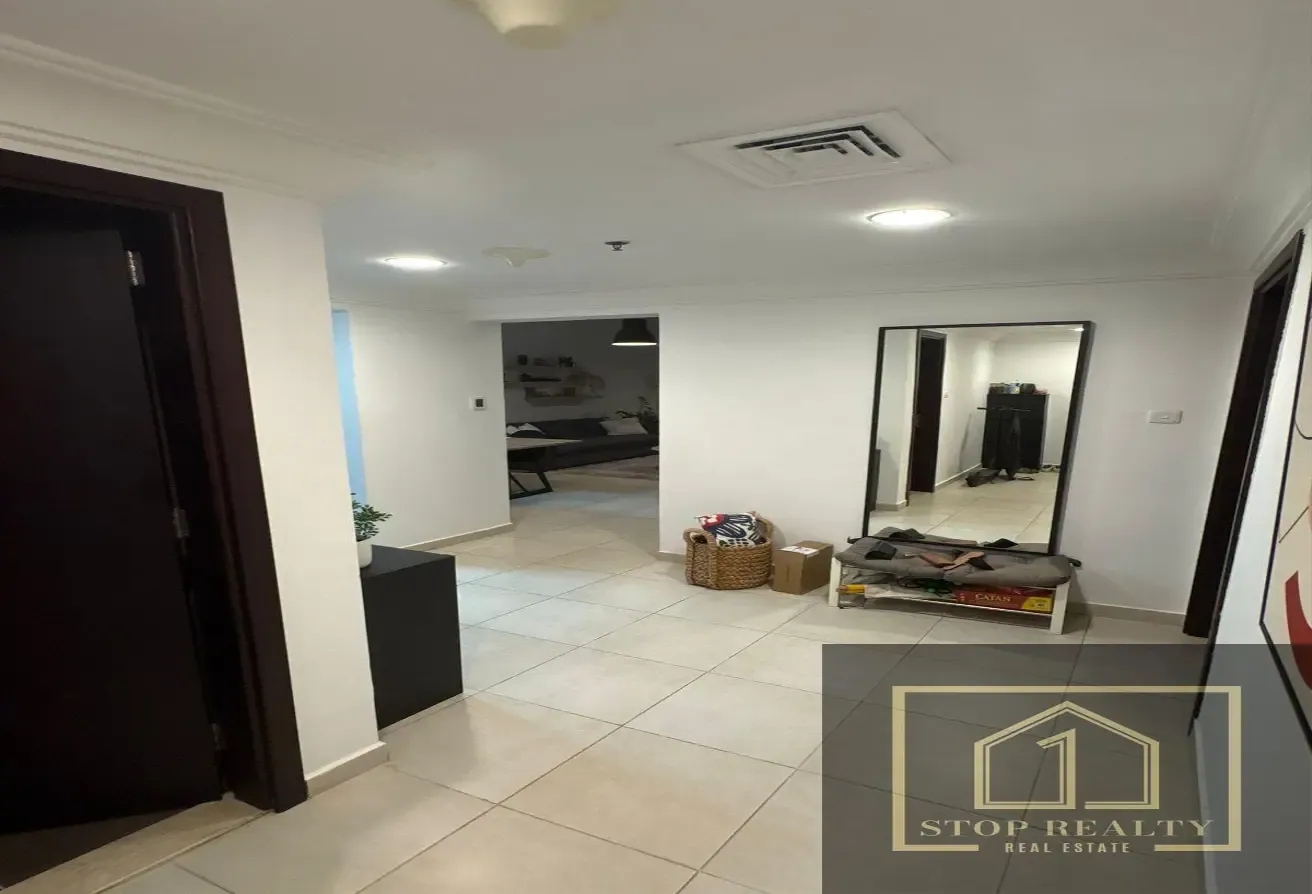 VACANT FROM 19TH AUG | 1BR + STORE | FULL GLASS WINDOWS | UNFURNISHED