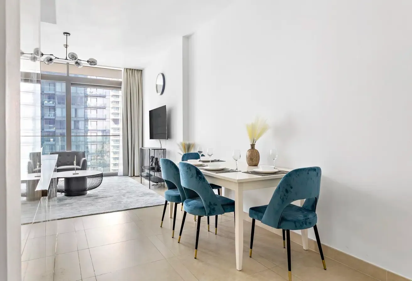 Flexible Cancellation Terms | Next to Marina Walk