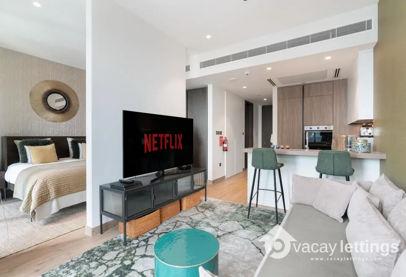 Stylish Studio in Marina|High Floor|Available Now
