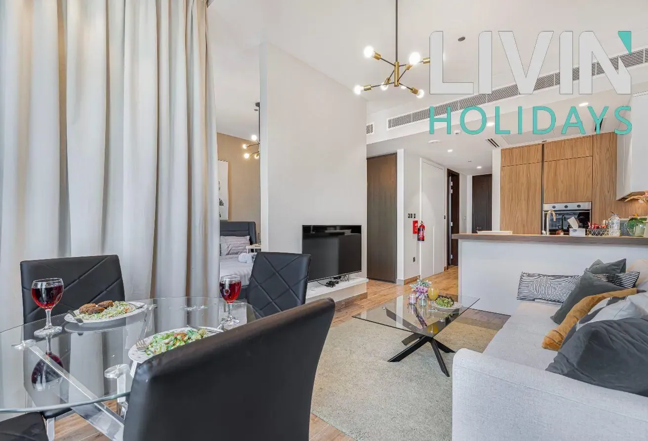 Livin' Holidays | 1 BR | Luxury condo Dubai Marina