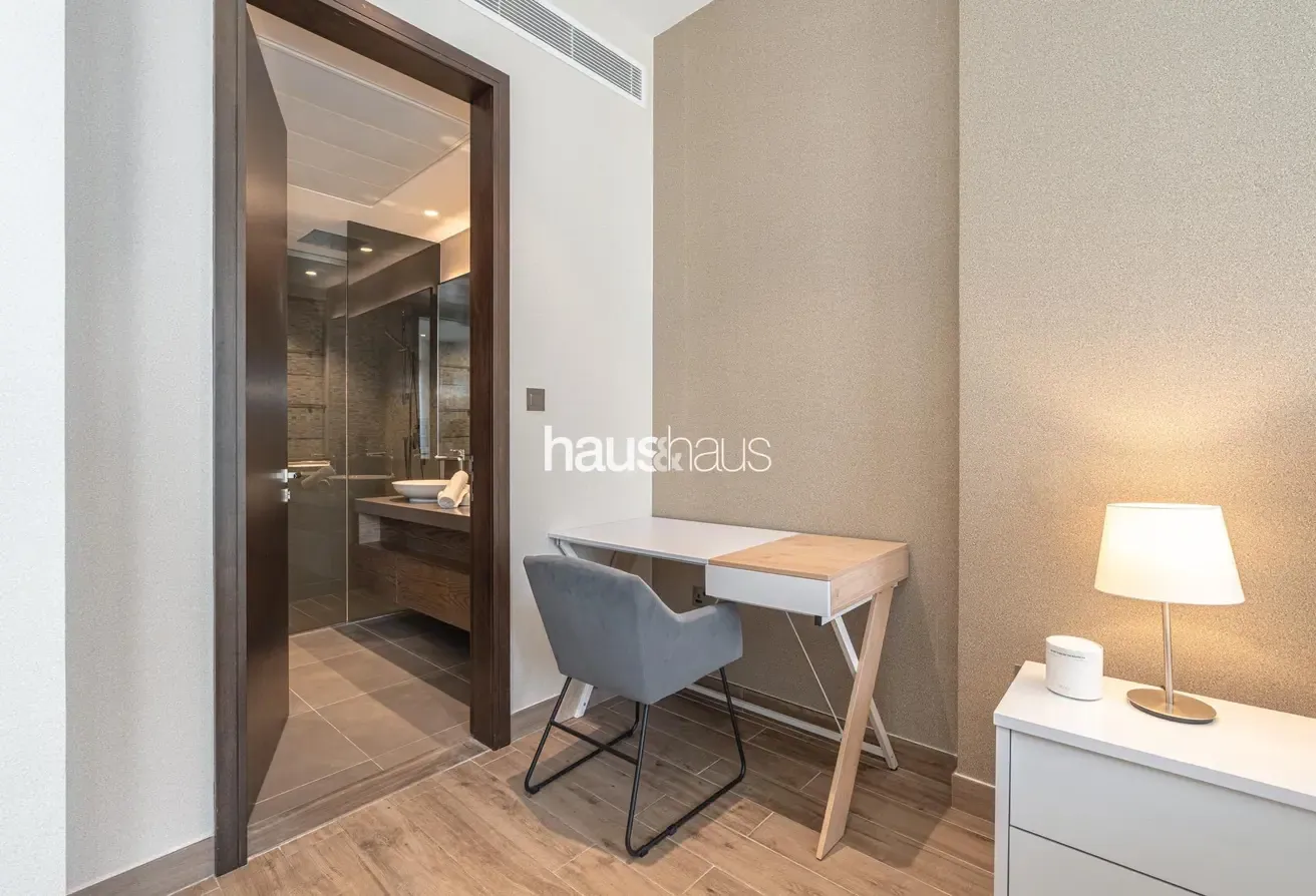 High Floor | Partial Marina View | Cosy 1BR