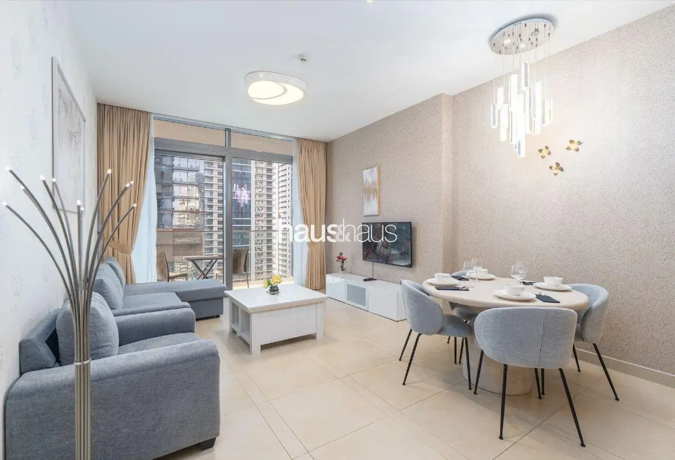 High Floor | Pool View | Vibrant Marina Living