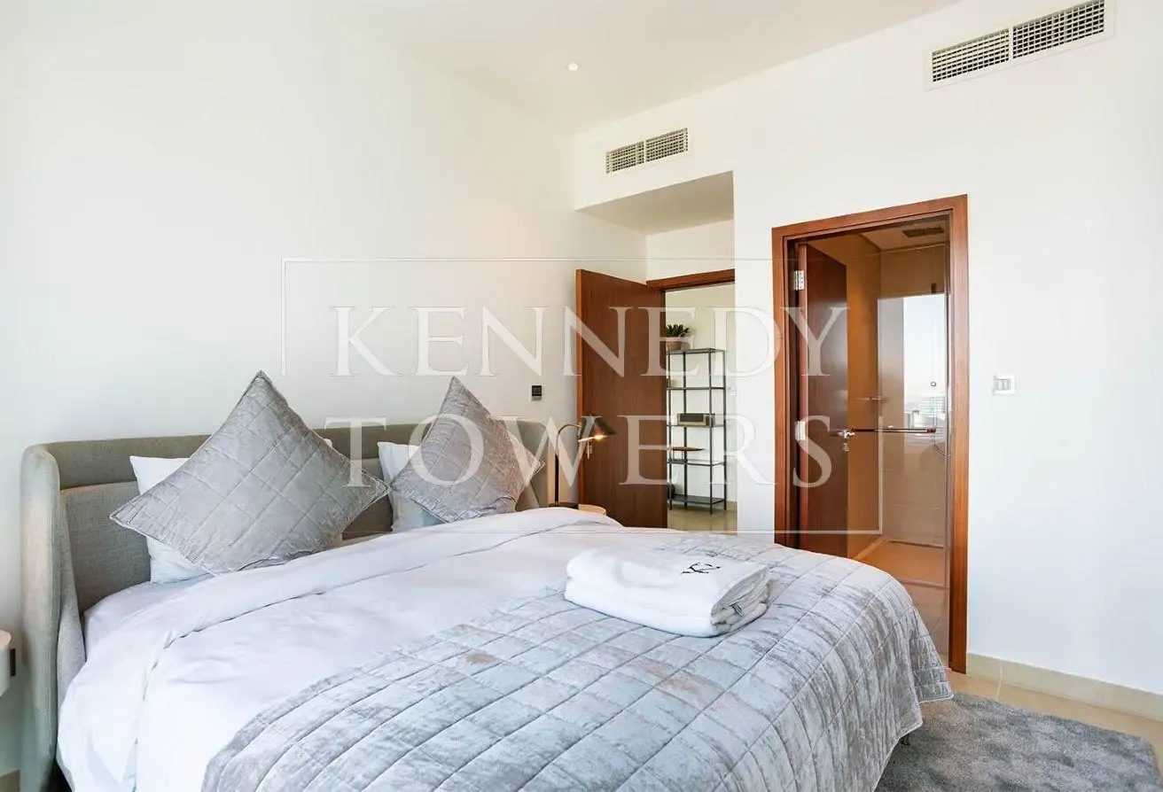 Panoramic Views | Elegant Residence | Huge Layout