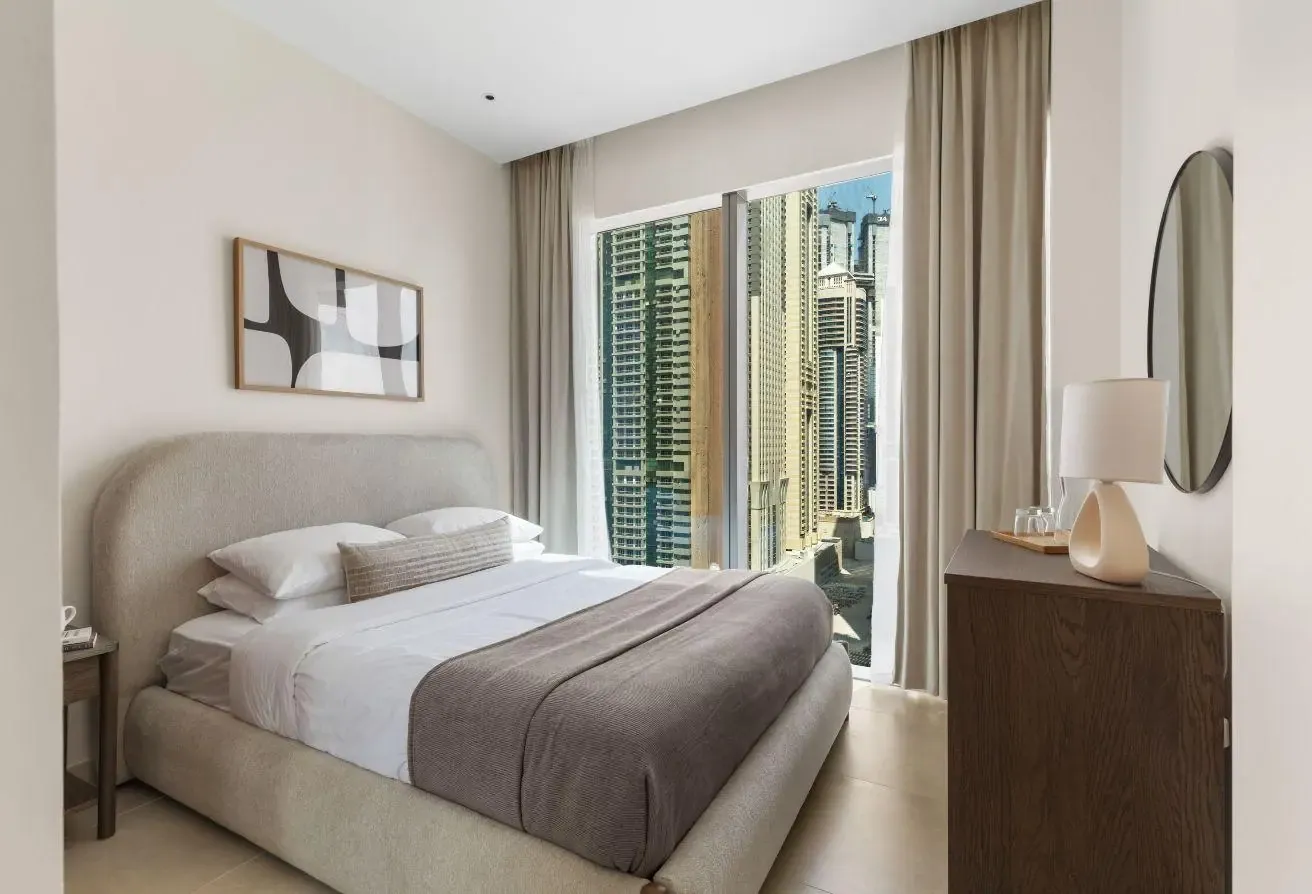 Luxury 1 Bedroom | Fully Furnished | Marina Gate 1