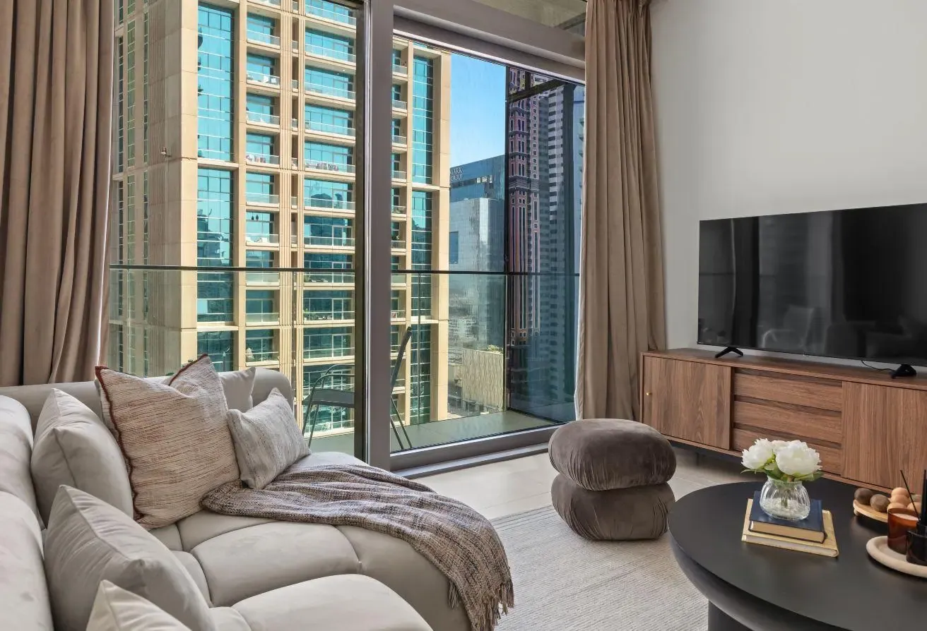 Luxury 1 Bedroom | Fully Furnished | Marina Gate 1