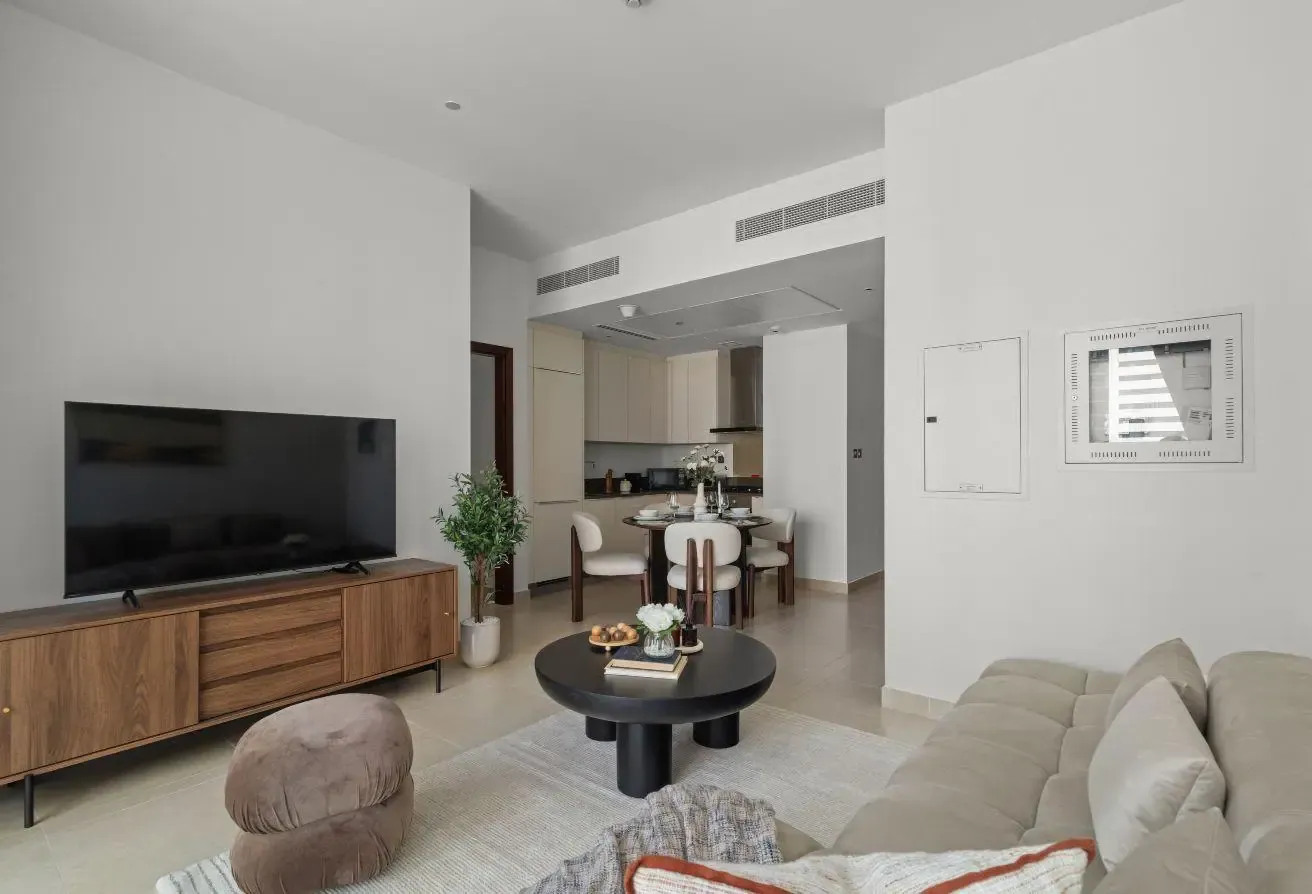 Luxury 1 Bedroom | Fully Furnished | Marina Gate 1