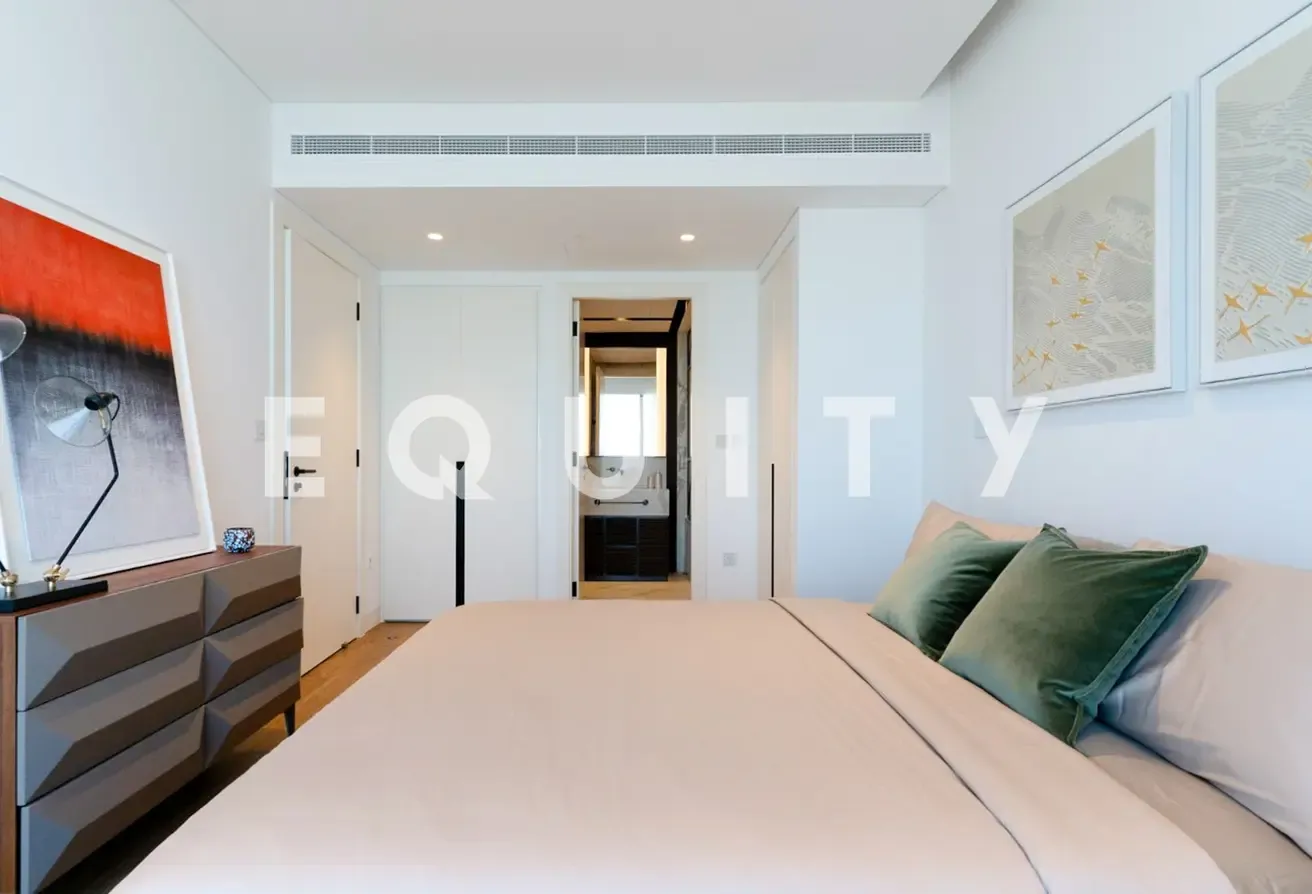 Jumeirah Island Views | High Floor | Exclusive