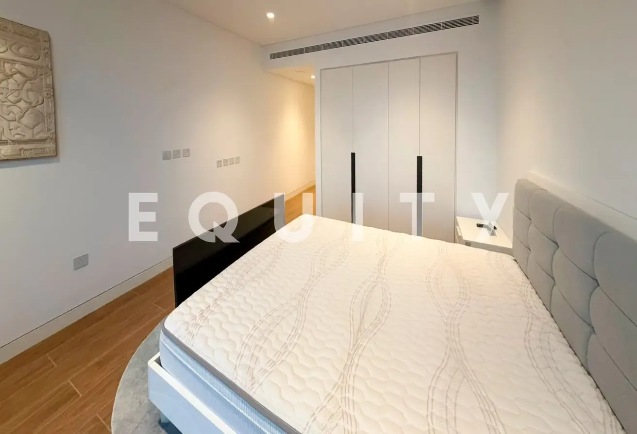 Vacant Now | Corner Unit | Fully Furnished