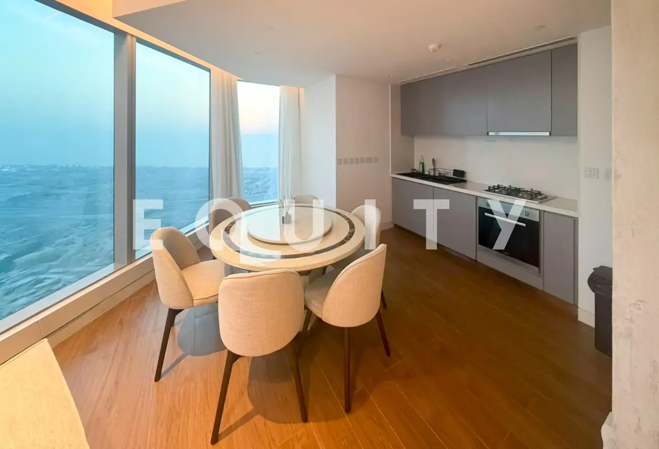 Vacant Now | Corner Unit | Fully Furnished
