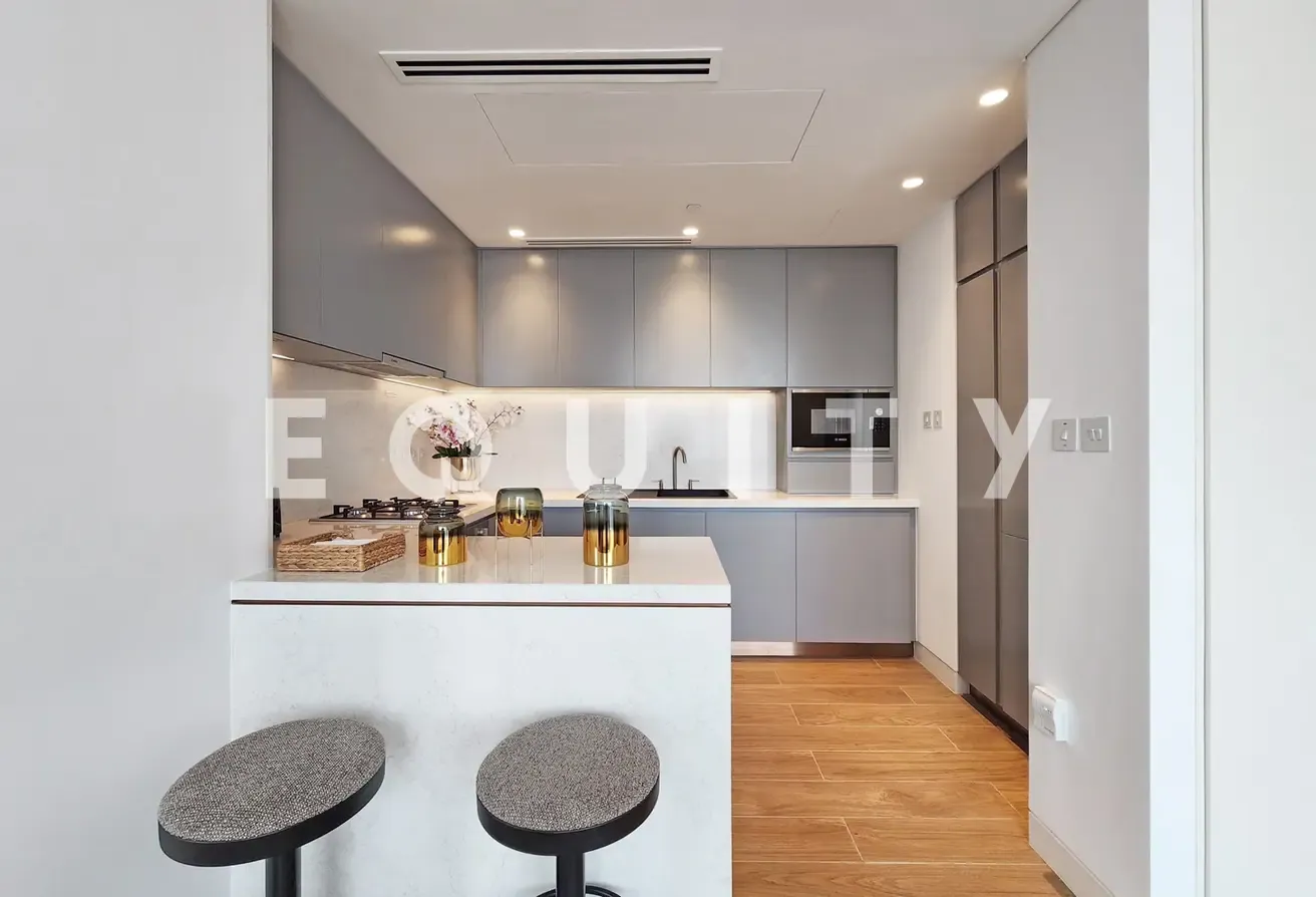 Fully Furnished | Great Views | Vacant Now