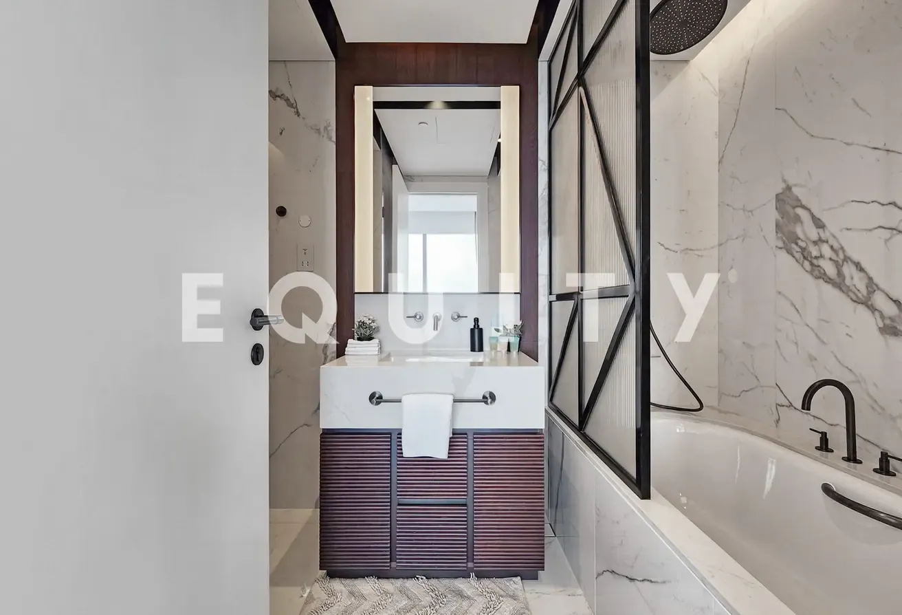 Fully Furnished | Great Views | Vacant Now
