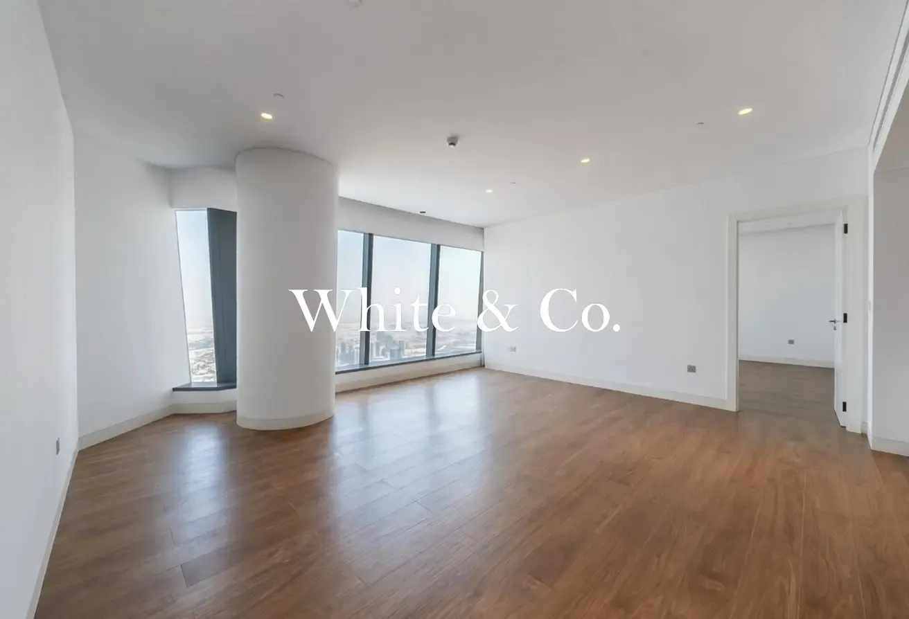 Flexible Cheques | Unfurnished | Large