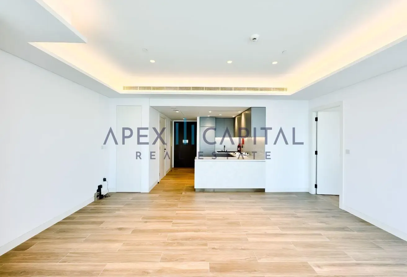 Jumeirah Circle Island View | High Floor | Vacant