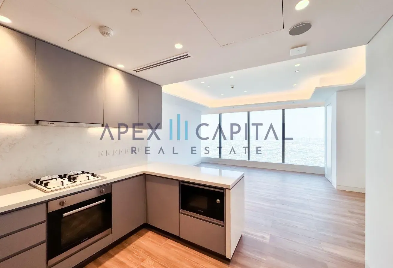 Jumeirah Circle Island View | High Floor | Vacant