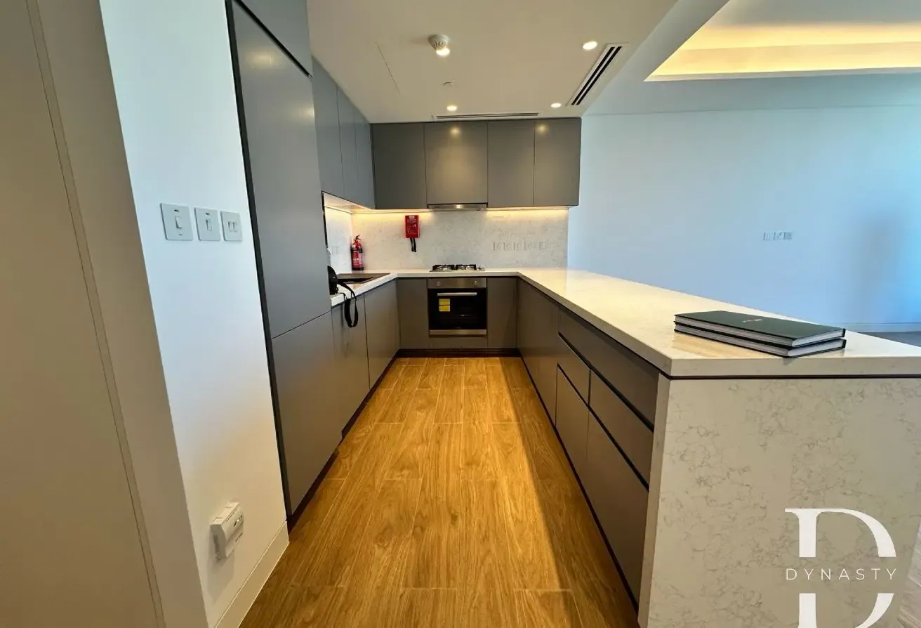 Sunset View | High Floor | With Kitchen Appliances