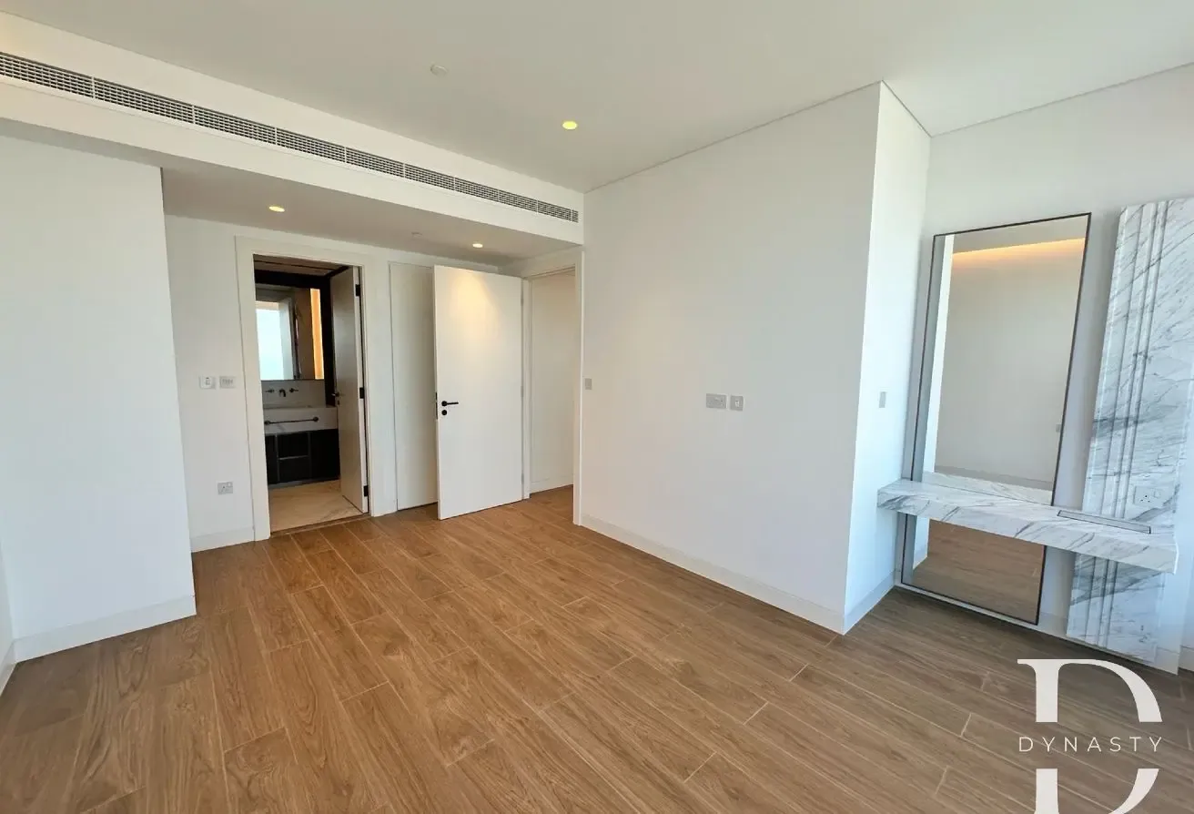 Sunset View | High Floor | With Kitchen Appliances