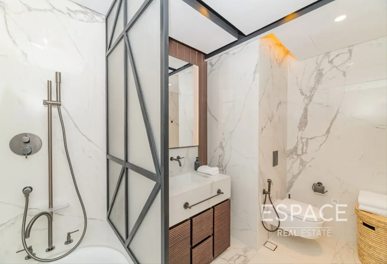 Amazing Views | High Floor | Furnished