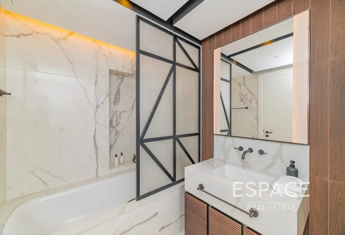 Amazing Views | High Floor | Furnished
