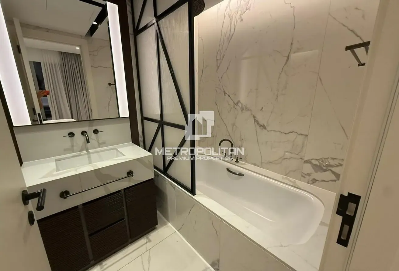Vacant | Highest Floor | Furnished | Exclusive