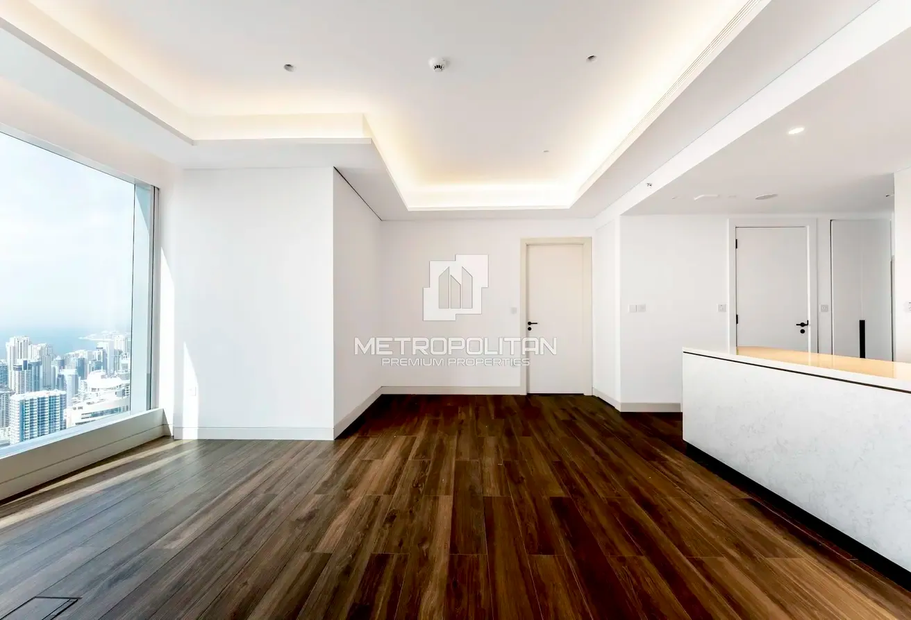 Elevated Floor | Ultra Luxury Building | Spacious