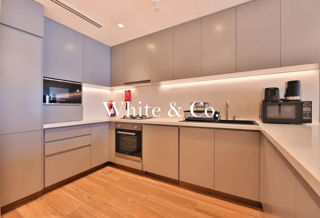 Upgraded | Luxury Furniture | Huge Layout