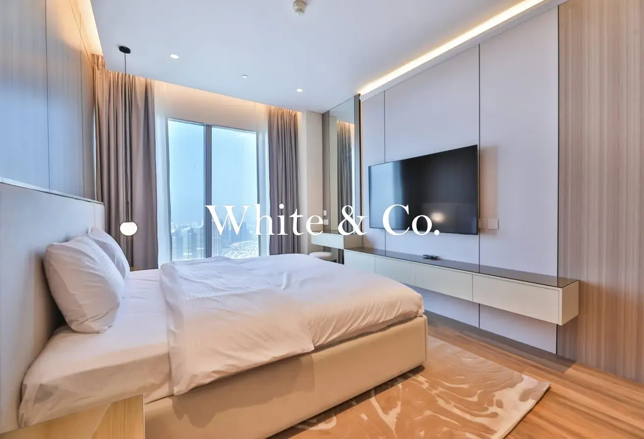 Upgraded | Luxury Furniture | Huge Layout