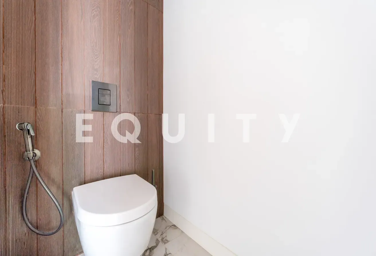 Island Views | Luxury Living | Spacious 1 BR