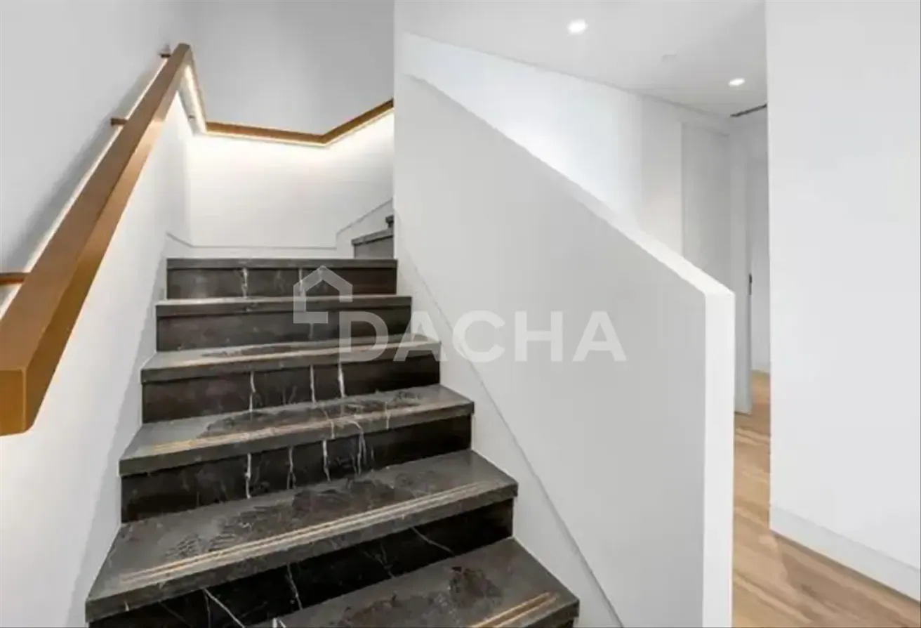 Rare Duplex | Jumeirah Island View |Biggest Layout