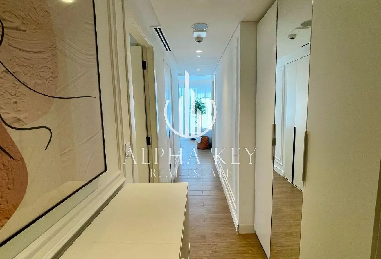 Luxury | Fully Furnished | Spacious 1 Bedroom