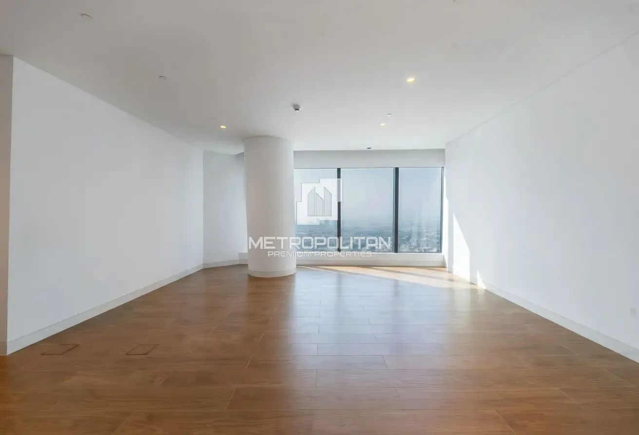 Large 1-Bed | High Floor | Ready End of August