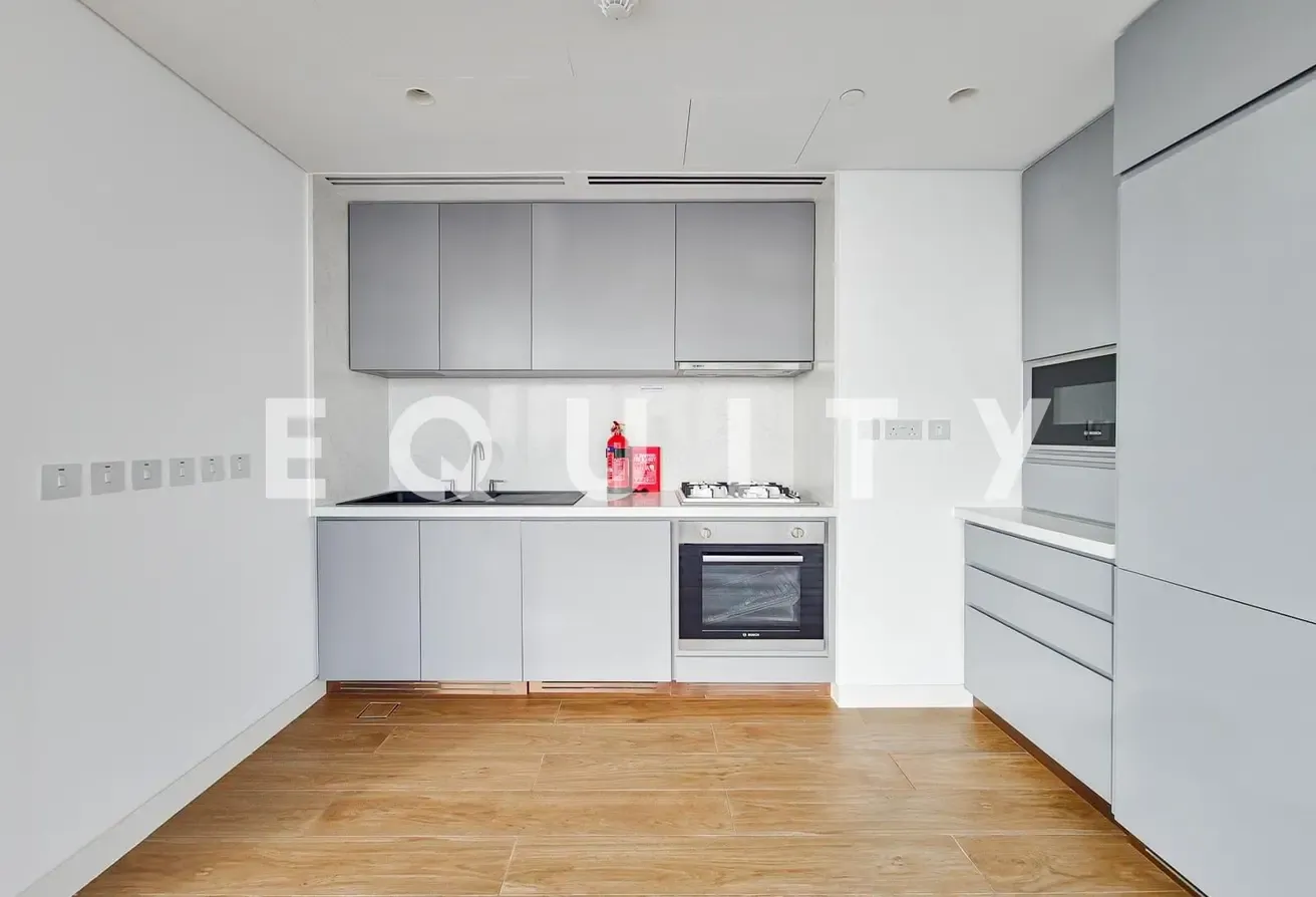 Spacious Apartment | Luxury | Jumeirah Island View