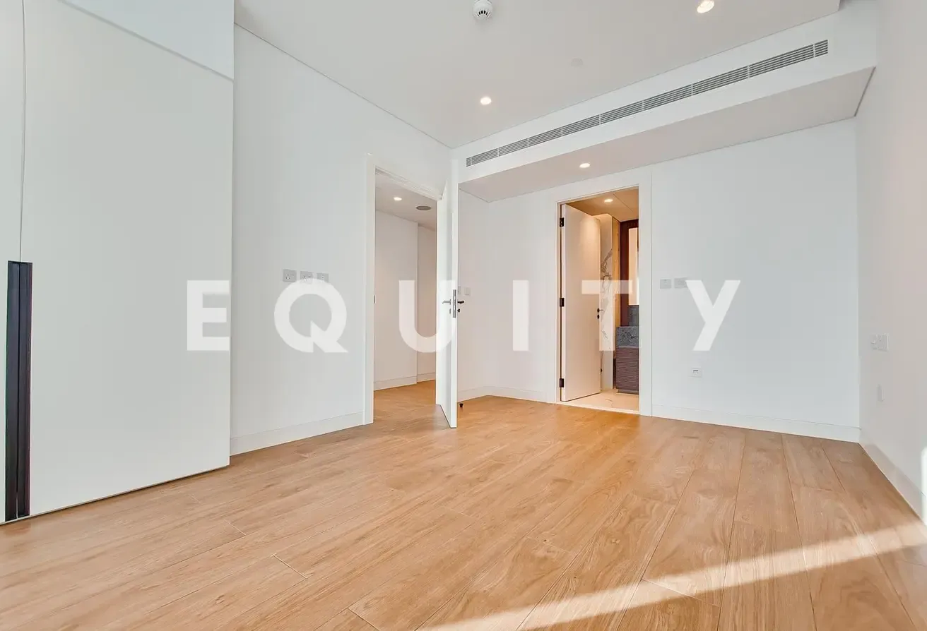 Spacious Apartment | Luxury | Jumeirah Island View