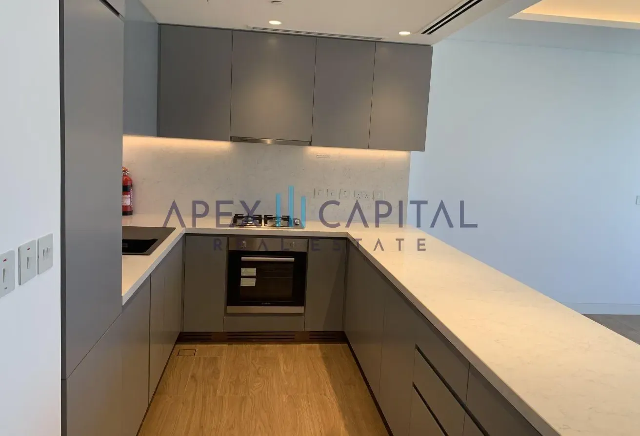 1BR | Marina & Sea View | Kitchen Equipped