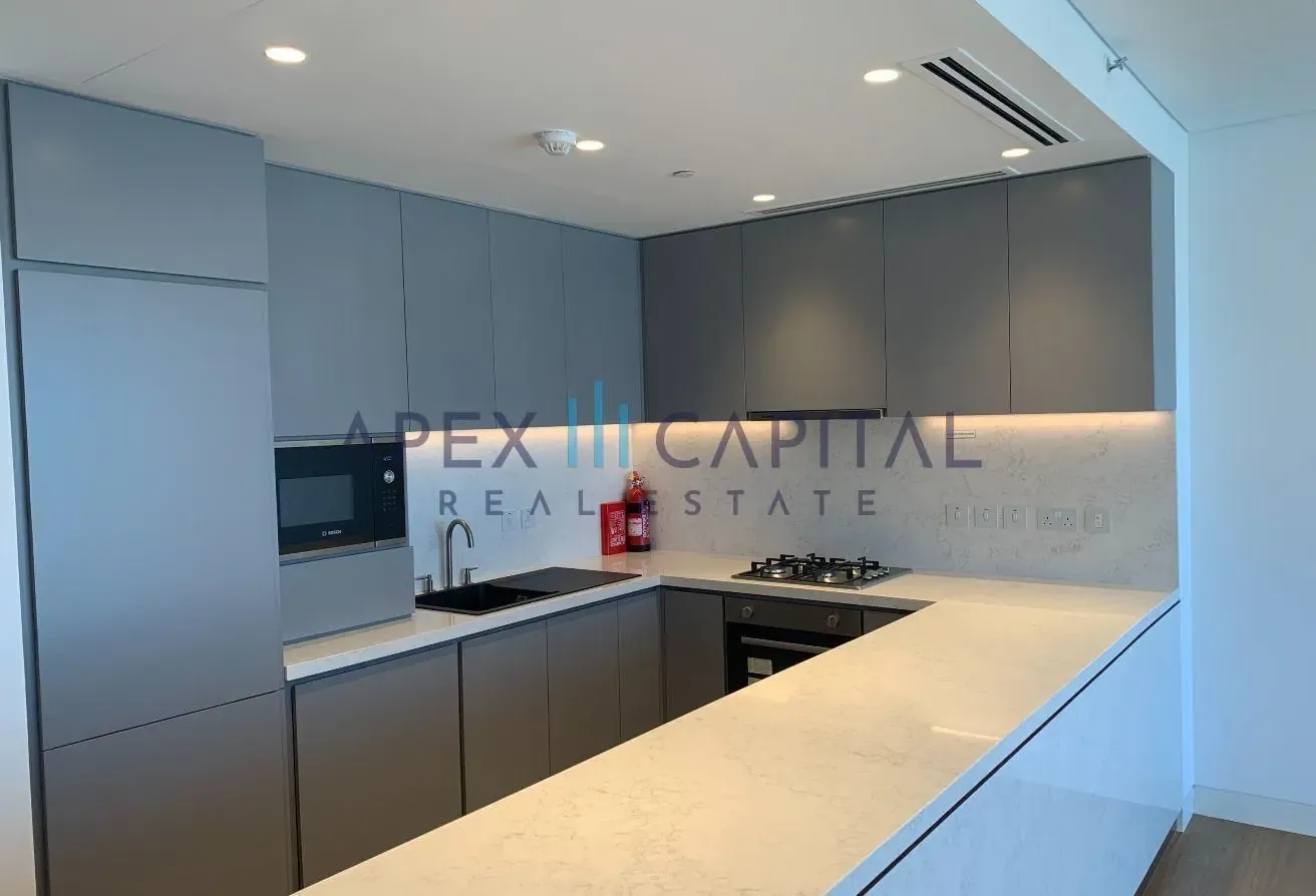 1BR | Marina & Sea View | Kitchen Equipped