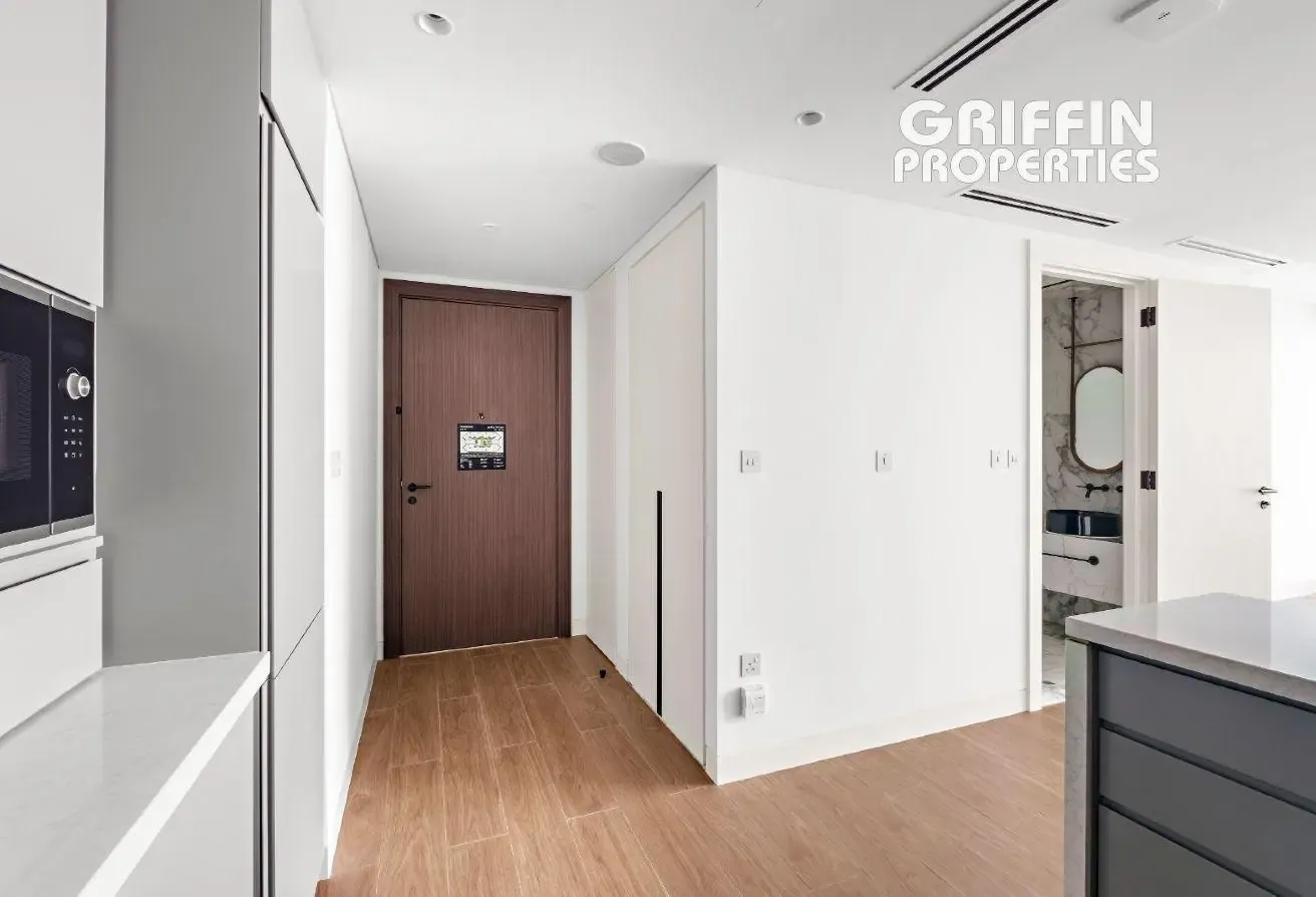 1BED | Kitchen Appliances | Available from August