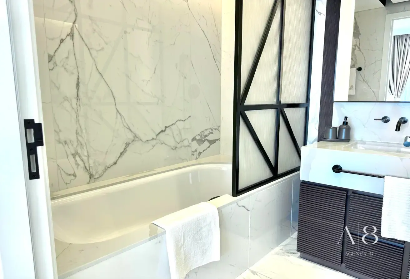 Spacious Layout | Furnished | High Floor