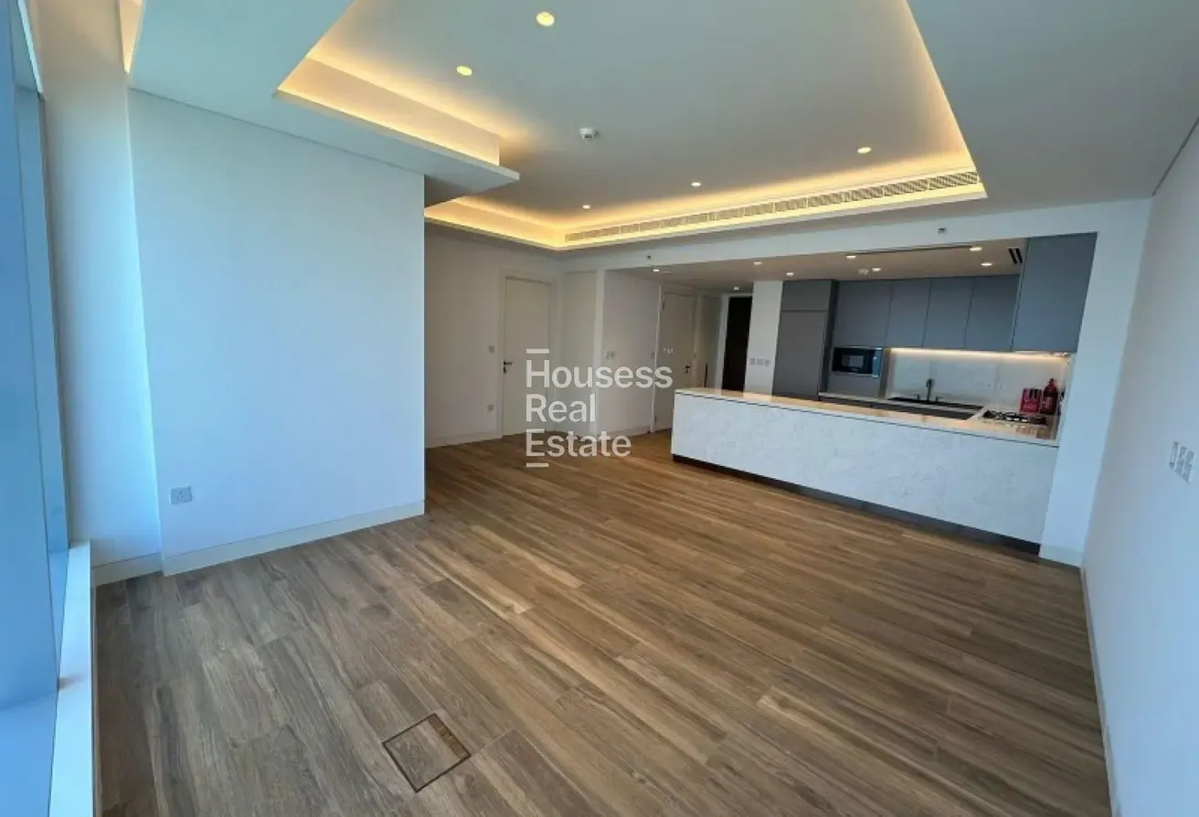 High floor | Amazing Views | Spacious