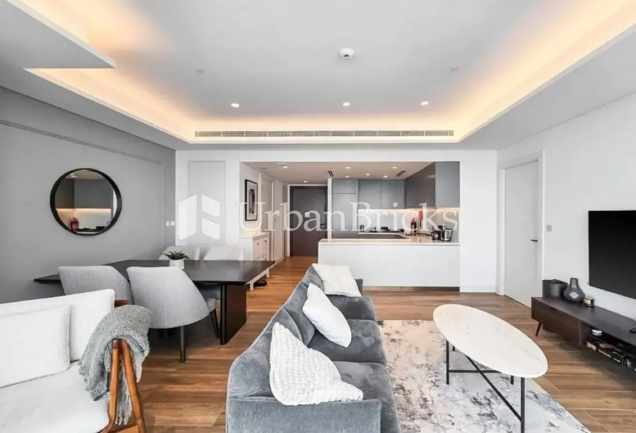 Vacant| Island View | Luxury Furniture