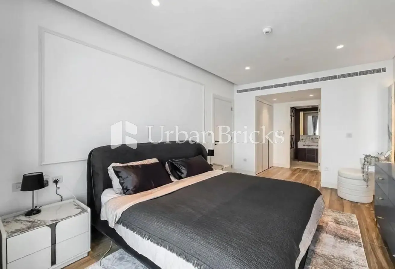 Vacant| Island View | Luxury Furniture