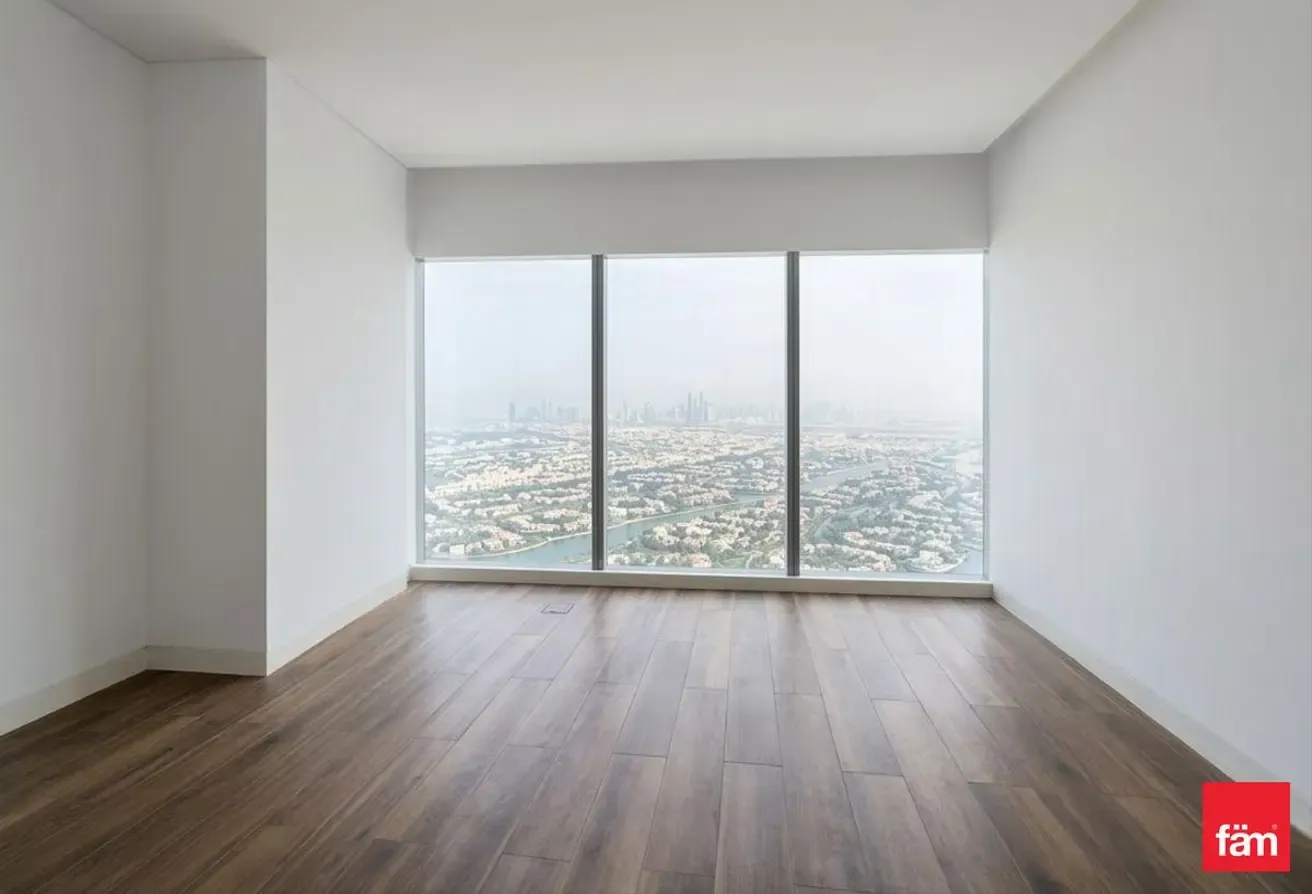 Duplex | Jumeirah Islands View | Vacant