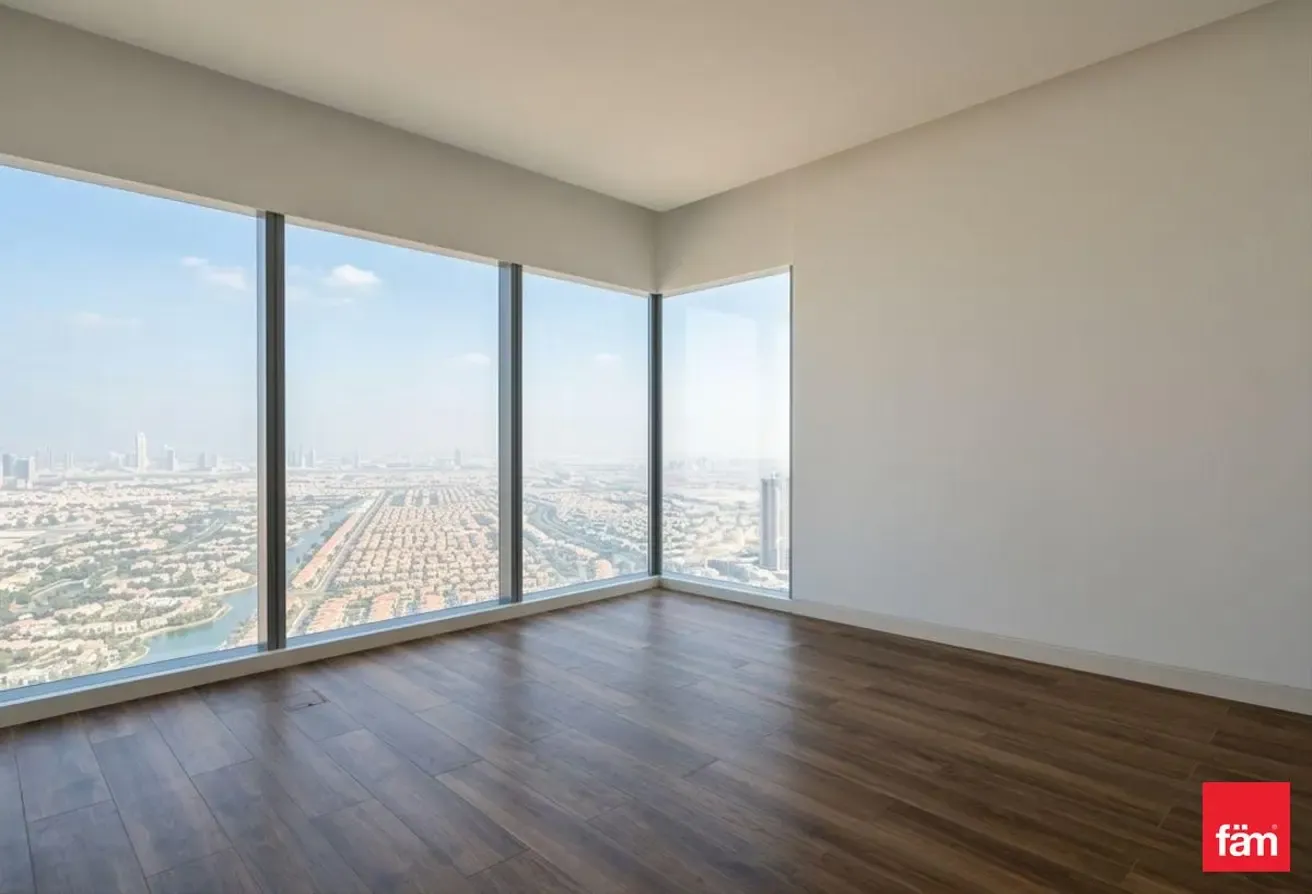 Duplex | Jumeirah Islands View | Vacant