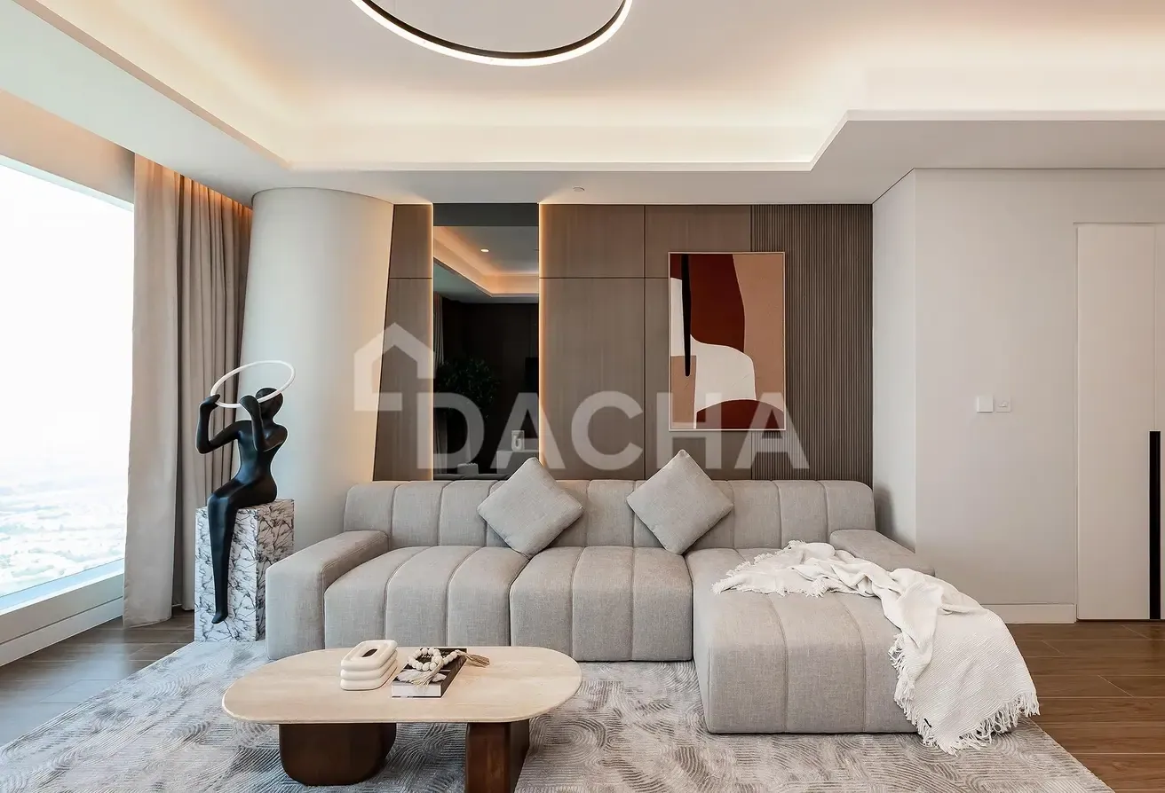 Vacant Unit | Huge Layout | Upgraded