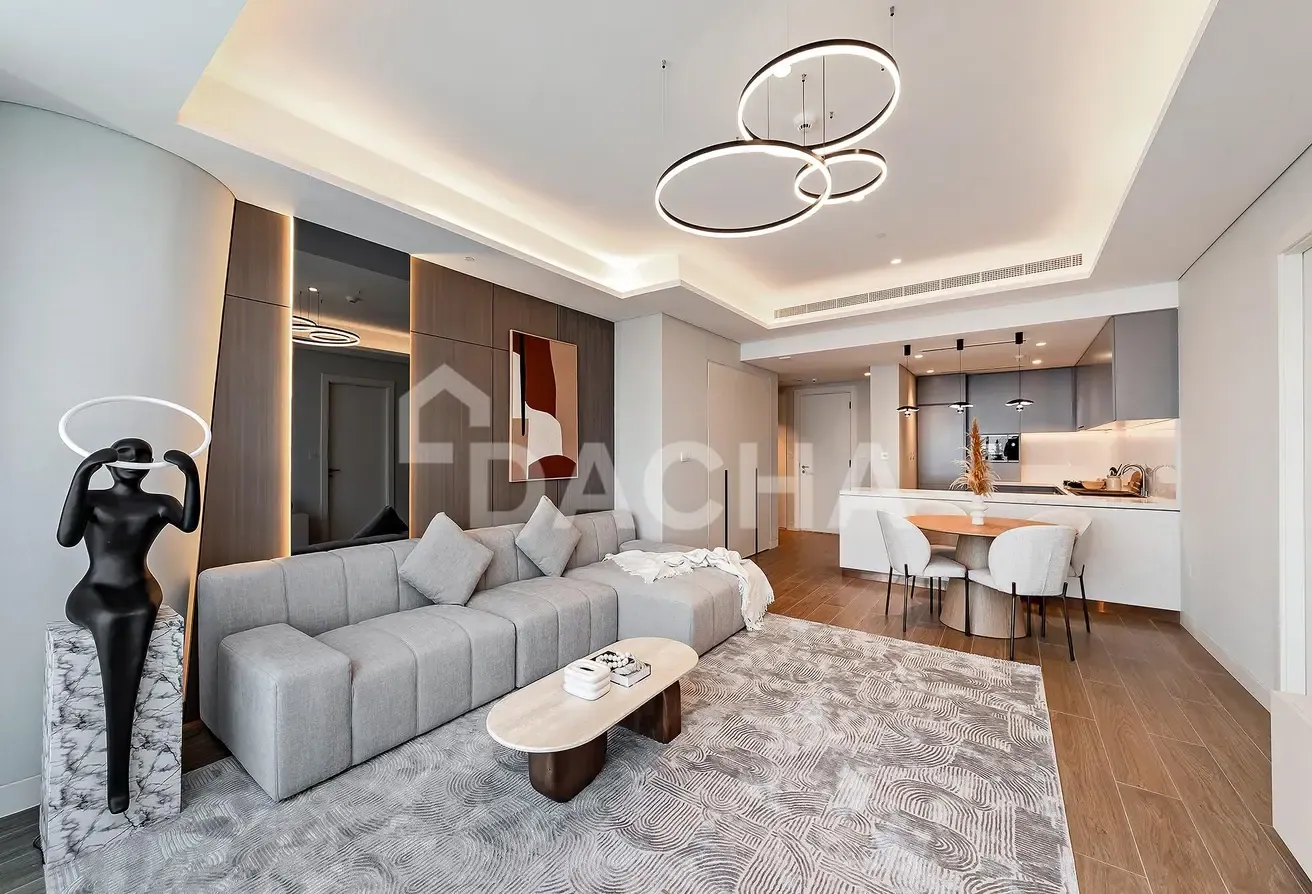 Vacant Unit | Huge Layout | Upgraded