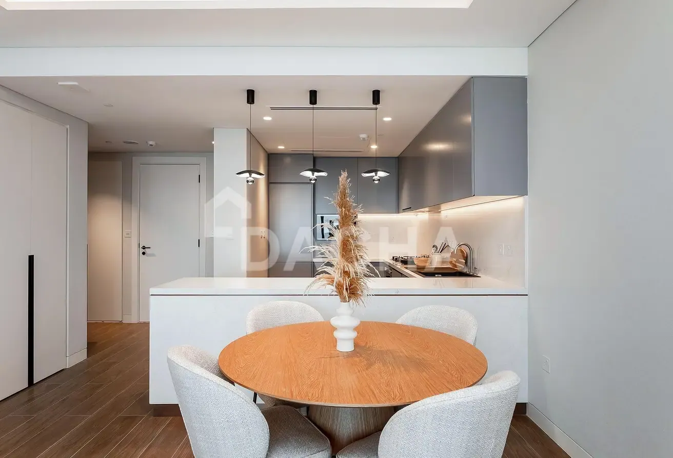 Vacant Unit | Huge Layout | Upgraded