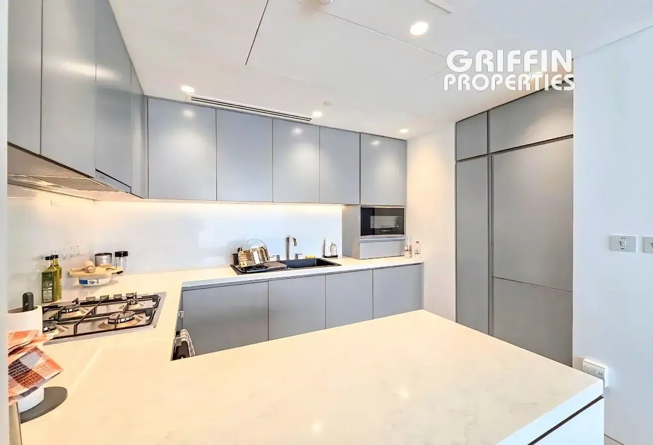 Luxury 1BED | Fully Furnished | Ready to Move