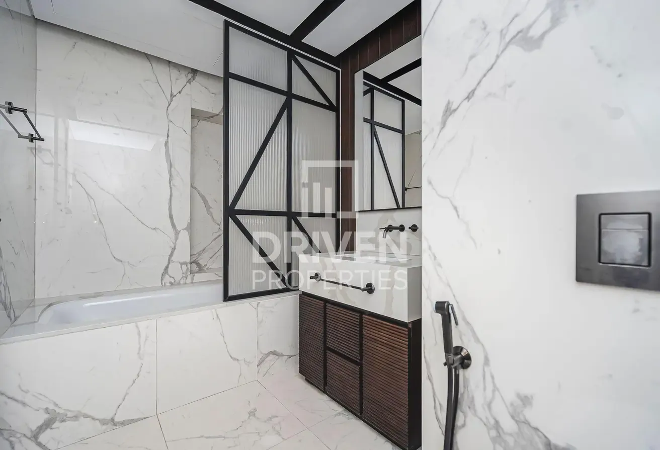 High Floor | Fully Furnished | Luxury Amenities