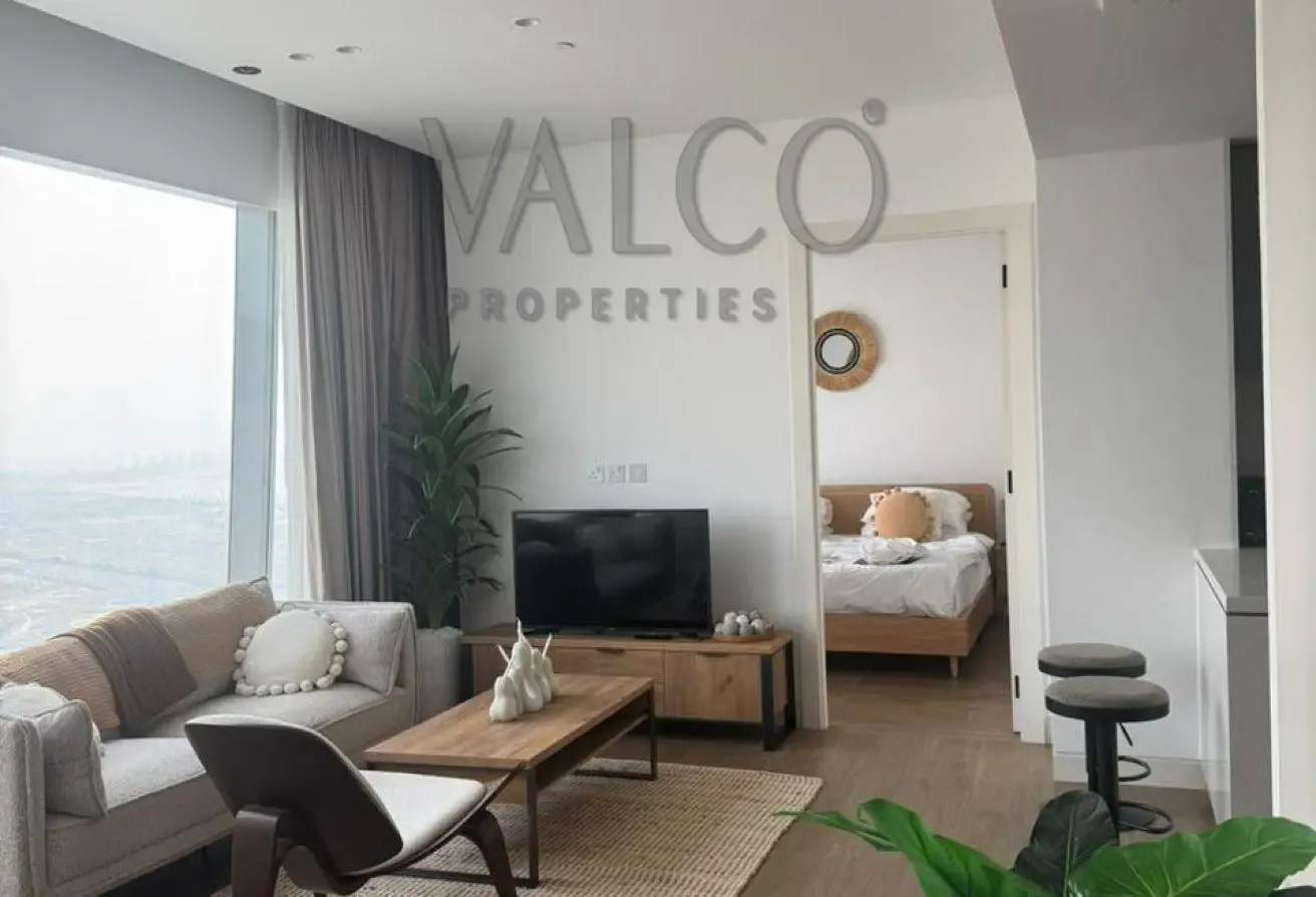 City View Elegance | Furnished | High Floor