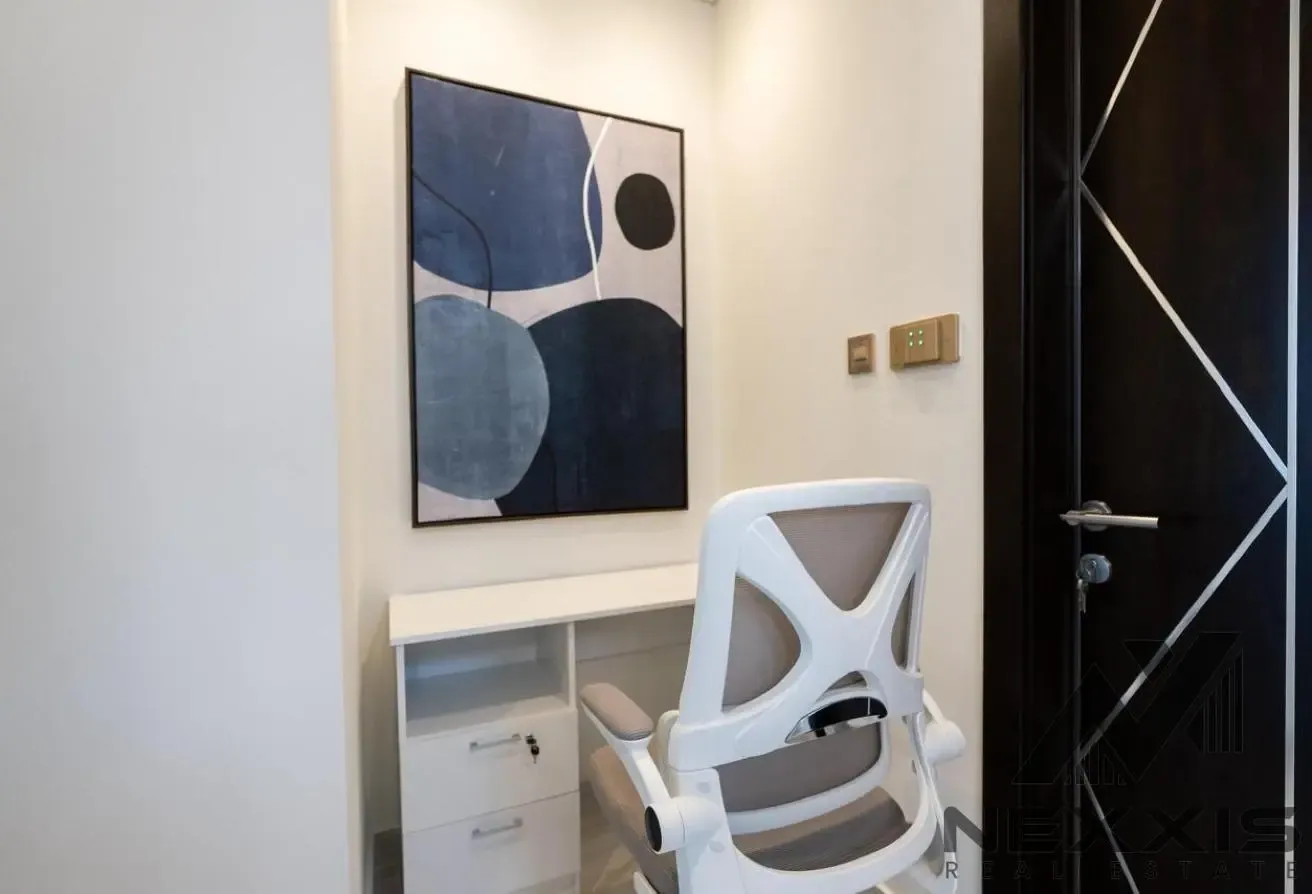 Fully Furnished Apartment with Spacious Layout